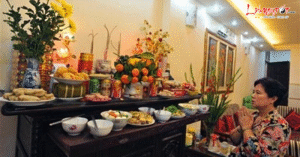 Con gái có được thờ cúng bố mẹ đẻ ở nhà chồng?